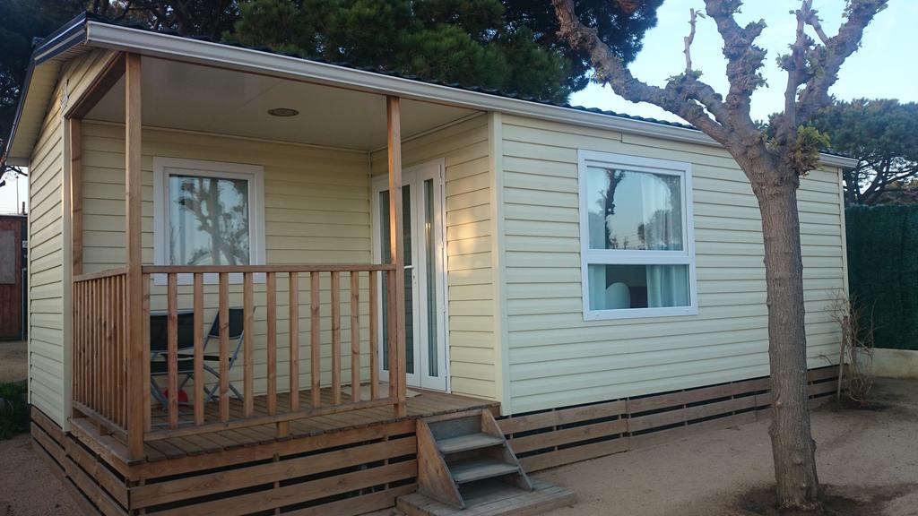 Camping El Pinar Platja Санта-Сусанна Екстер'єр фото