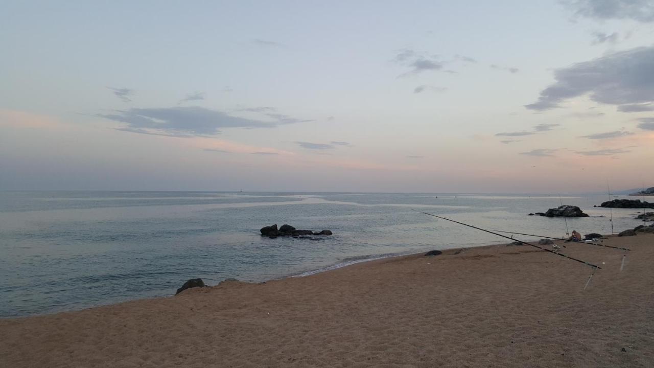 Camping El Pinar Platja Санта-Сусанна Екстер'єр фото